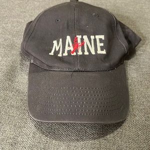 Maine hat
